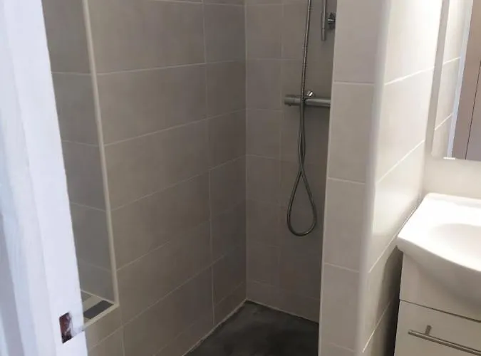 Climatise Vue Panoramique Sur Port *